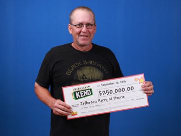 Weston man wins keno
